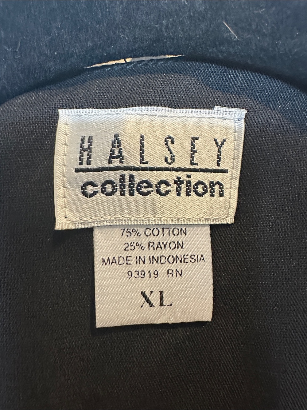 Halsey Collection Vintage Black Embellished Woven Vest from Loehmann’s - Picture 3 of 11